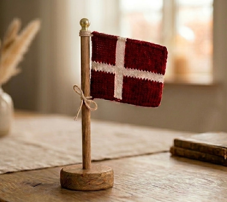 Life Celebration Flags Oak